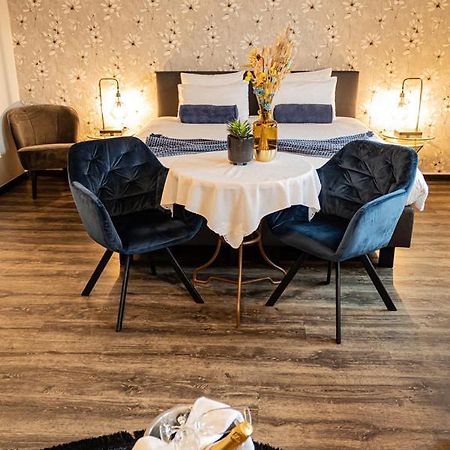 Guesthouse De Wissen 딜센 스토켐 외부 사진